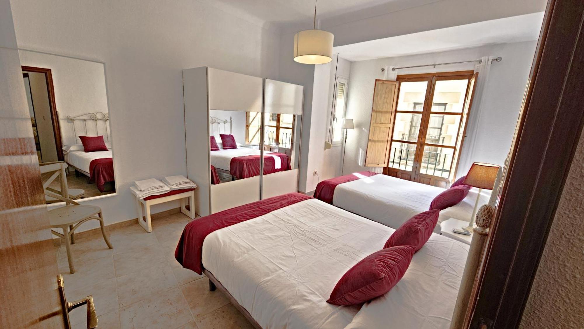 Alorena Con Balcones Al Real Úbeda Екстериор снимка